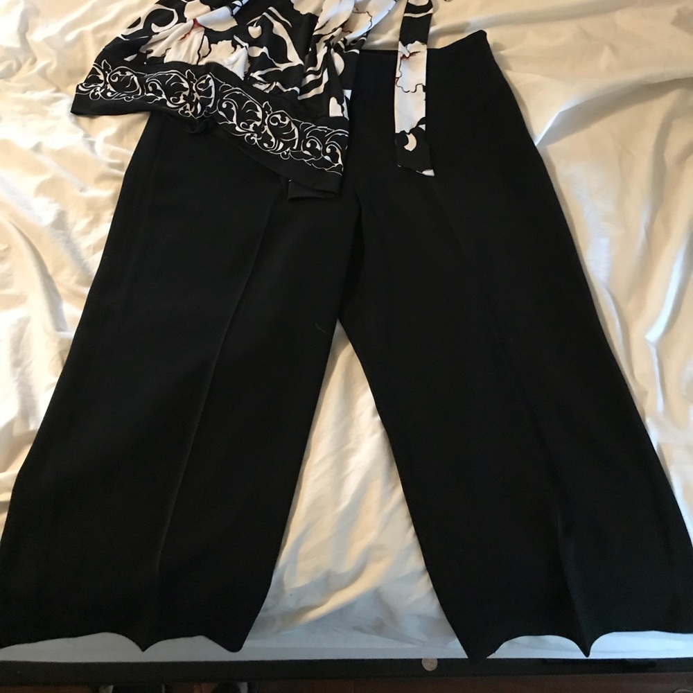 White House Black Market Black dress capris.